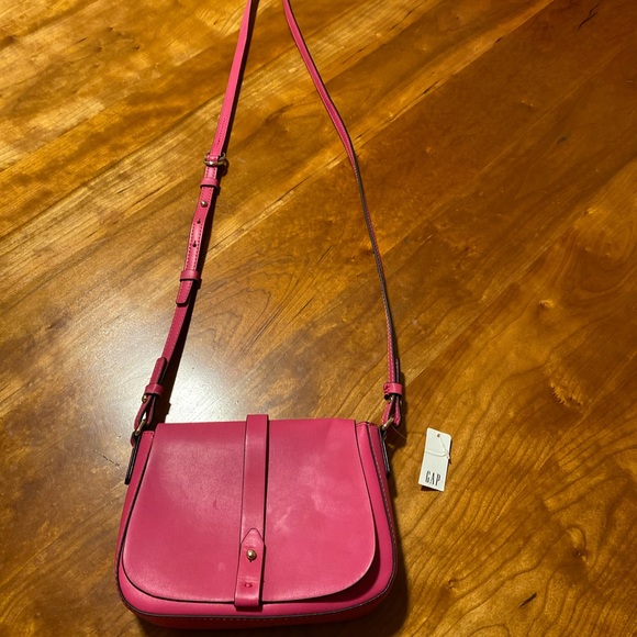GAP Hot Pink Leather Crossbody Bag - Picture 1 of 5